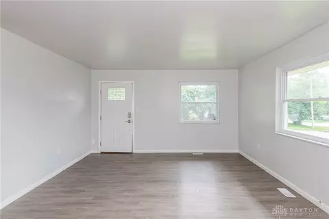 5113 Robb Ct, Dayton, OH 45417 photo 5