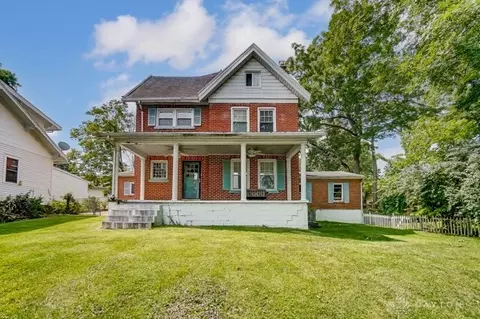 3714 Lakeside Dr, Dayton, OH 45417