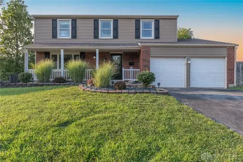 222 Brookwood Dr, Englewood, OH 45322
