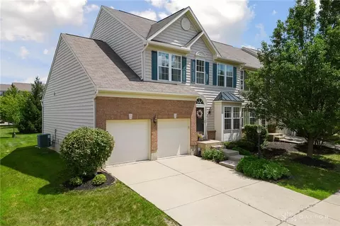 2656 Mckinley Dr, Dayton, OH 45431