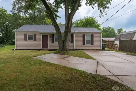 3104 Ogden Dr, Middletown, OH 45044