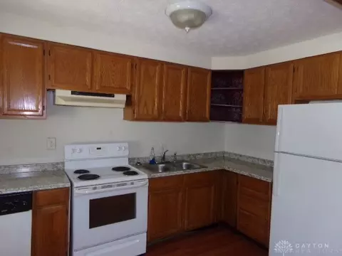 1064 Garnoa Dr, Cincinnati, OH 45231 photo 11