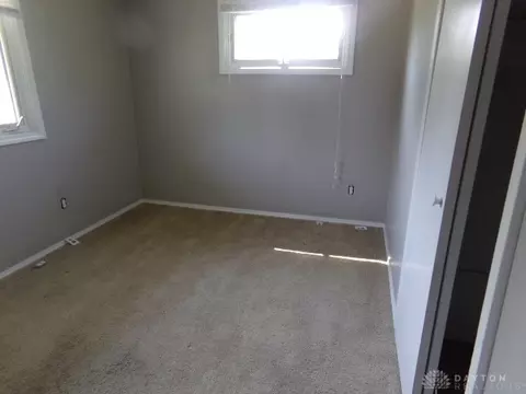 10309 Roberta Dr, Cincinnati, OH 45215 photo 4