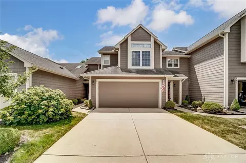 841 Cobblestone Dr, Troy, OH 45373