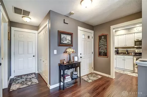 841 Cobblestone Dr, Troy, OH 45373 photo 6