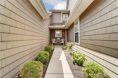 841 Cobblestone Dr, Troy, OH 45373 photo 4