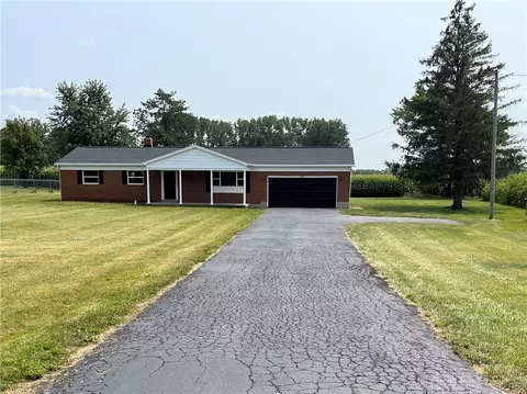 336 Garbry Rd, Piqua, OH 45356