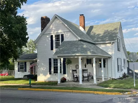 424 S Commerce St, Lewisburg, OH 45338