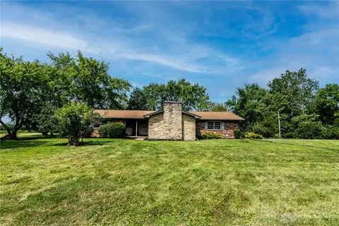 8293 Jamaica Rd, Germantown, OH 45327