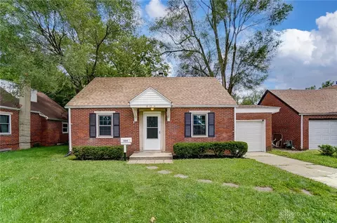 804 N Maple Ave, Fairborn, OH 45324