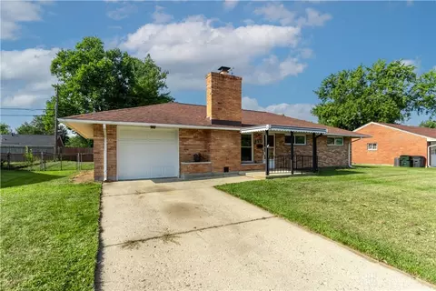 2132 W Stroop Rd, Dayton, OH 45439