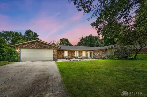 8730 Park Hvn, Dayton, OH 45458