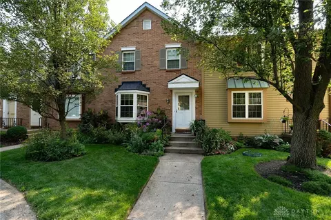 5906 Gloucester Ct, Dayton, OH 45440