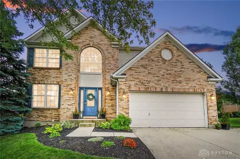 325 Arbor Hills Dr, Springboro, OH 45066