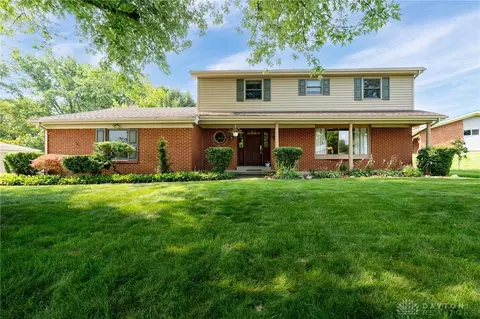 232 W Woodbury Dr, Dayton, OH 45415