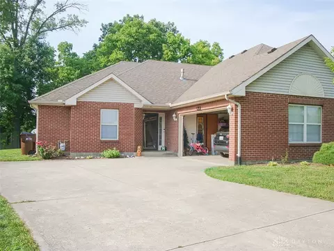 1969 Swallowtail Ct, Clayton, OH 45315