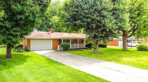 261 Green Vista Dr, Enon, OH 45323