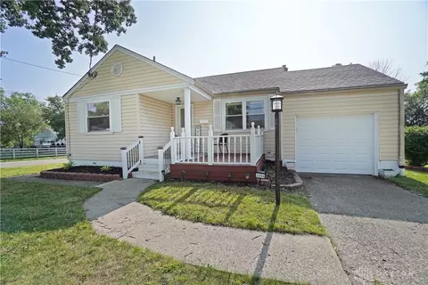 3494 Eyrich Rd, Cincinnati, OH 45248 photo 2