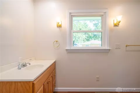 4123 Grange Hall Rd, Springfield, OH 45504 photo 18