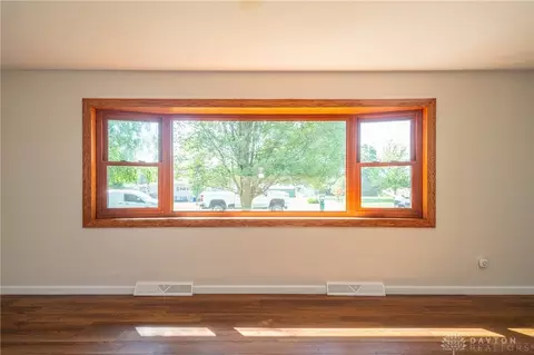 4123 Grange Hall Rd, Springfield, OH 45504 photo 5