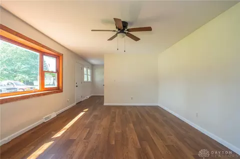 4123 Grange Hall Rd, Springfield, OH 45504 photo 4