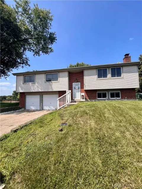 1525 Casilla Ct, Miamisburg, OH 45342