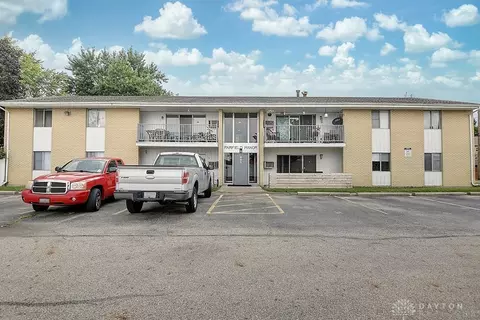 401 Elder Dr, Fairborn, OH 45324