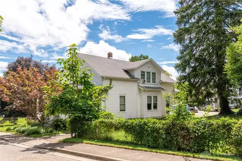 572 Kennedy St, Xenia, OH 45385