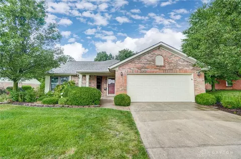 1831 Brandonhall Dr, Miamisburg, OH 45342