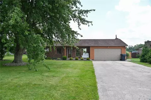 383 Chatham Ct, Union City, IN 47390