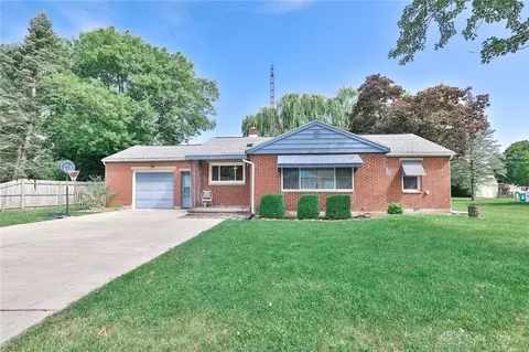15 Norris Dr, West Milton, OH 45383