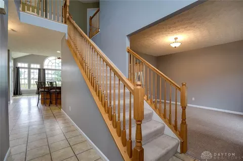 435 Stanton Dr, Springboro, OH 45066 photo 4