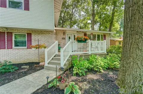 2578 Brookdale Dr, Springfield, OH 45502 photo 6