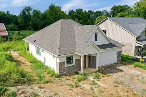 828 Hidden Branches Dr, Centerville, OH 45458 photo 8
