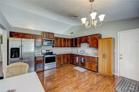 390 Broadway St, Maineville, OH 45039 photo 17