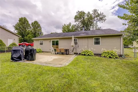 390 Broadway St, Maineville, OH 45039 photo 4