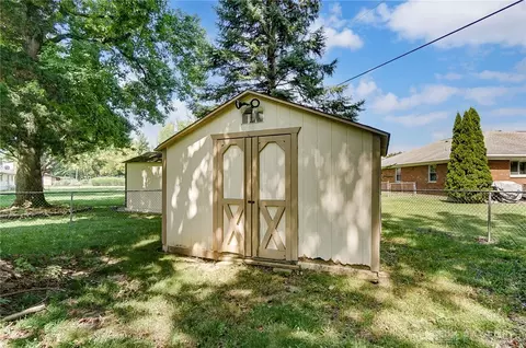 939 Thorndale Dr, Dayton, OH 45429 photo 52