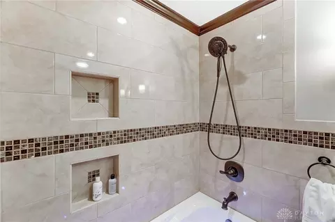 939 Thorndale Dr, Dayton, OH 45429 photo 39