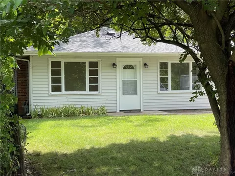 5612 Oak Grove Ave, Dayton, OH 45414