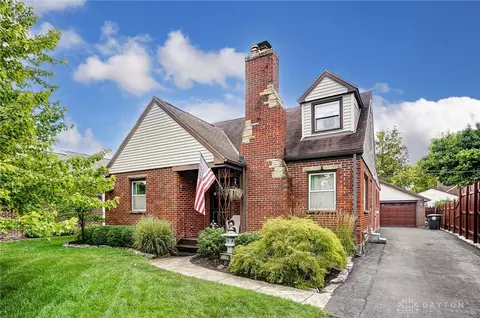 1109 Hampshire Rd, Dayton, OH 45419