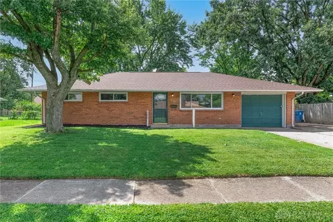 5620 Shady Oak St, Dayton, OH 45424