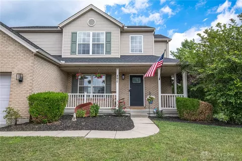 490 Ashley Brook Dr, Hamilton, OH 45013