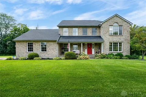 7507 Twin Lakes Dr, Morrow, OH 45152
