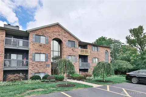 9439 Canyon Pass Dr, West Chester, OH 45011