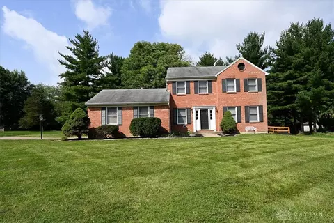 125 Bridle Ln, Loveland, OH 45140