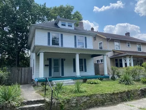 220 Kenwood Ave, Dayton, OH 45405