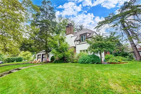 100 S Broadmoor Blvd, Springfield, OH 45504