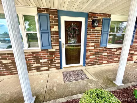 2523 Aberdeen Ct, Troy, OH 45373 photo 2