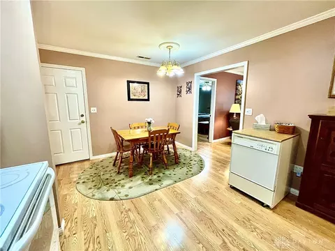 2523 Aberdeen Ct, Troy, OH 45373 photo 7