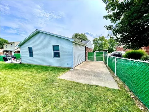 2523 Aberdeen Ct, Troy, OH 45373 photo 24